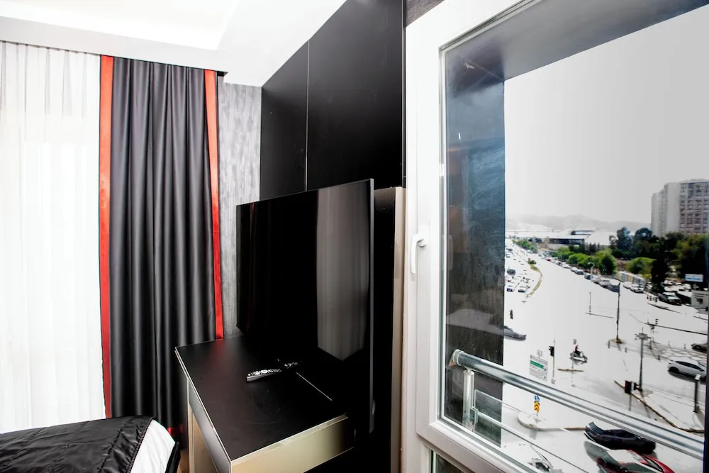 Premium Tek Büyük Yataklı Oda, 1 En Büyük (King) Boy Yatak, Sigara İçilmez, Şehir Manzaralı