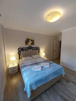 Dalyan Eren Apart