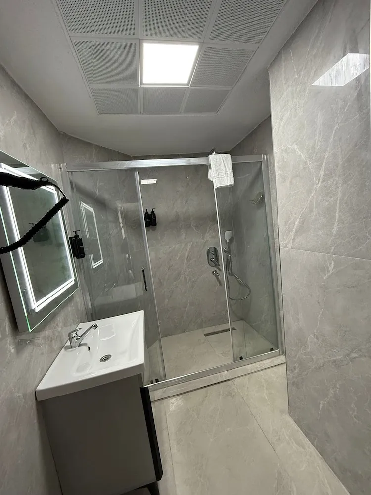 Standard Oda, Şehir Manzaralı