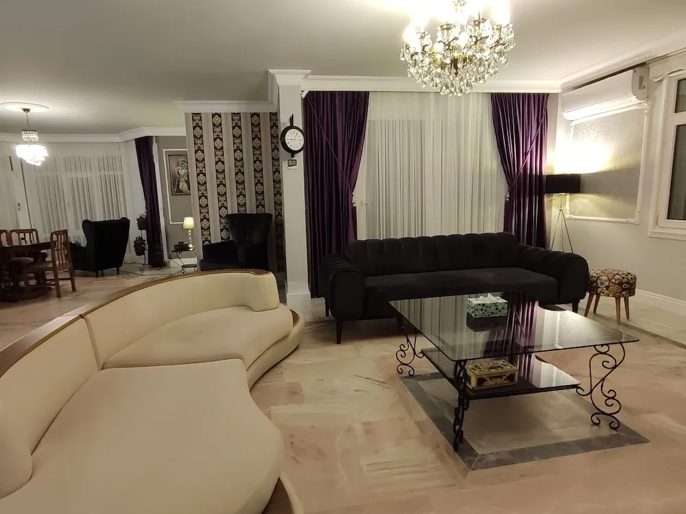 Basic Tek Kişilik Oda, Havuz Manzaralı