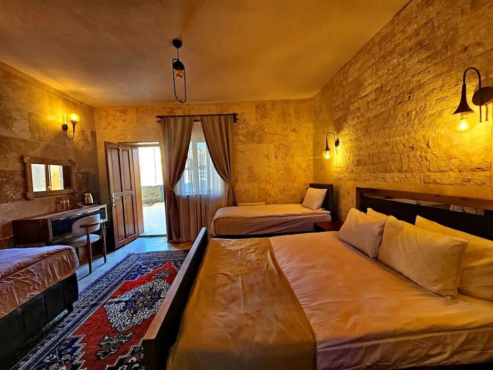 Comfort Dört Kişilik Oda