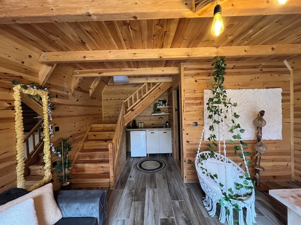 Deluxe Bungalov, Tepe Manzaralı