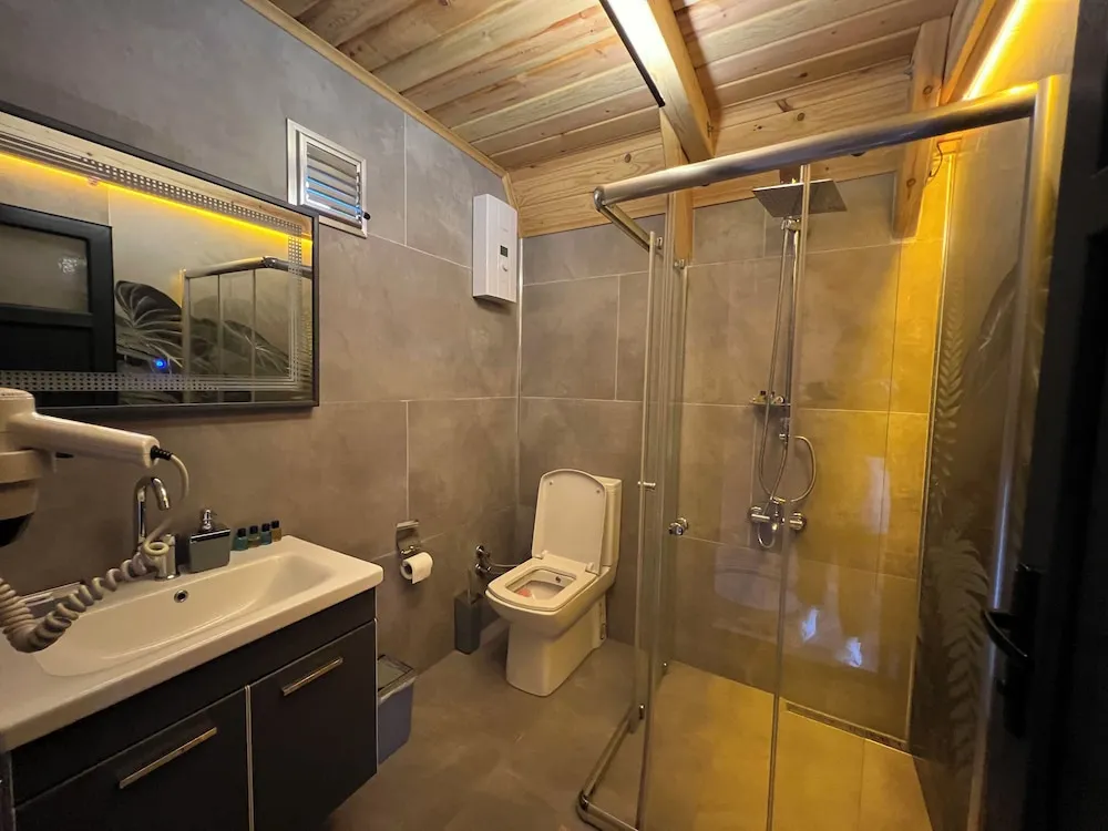 Deluxe Bungalov, Tepe Manzaralı