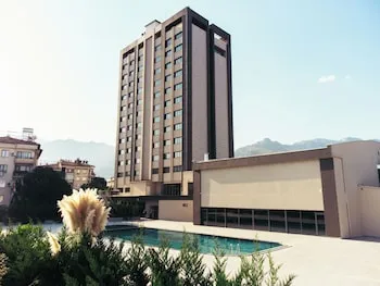Emporia Hotel