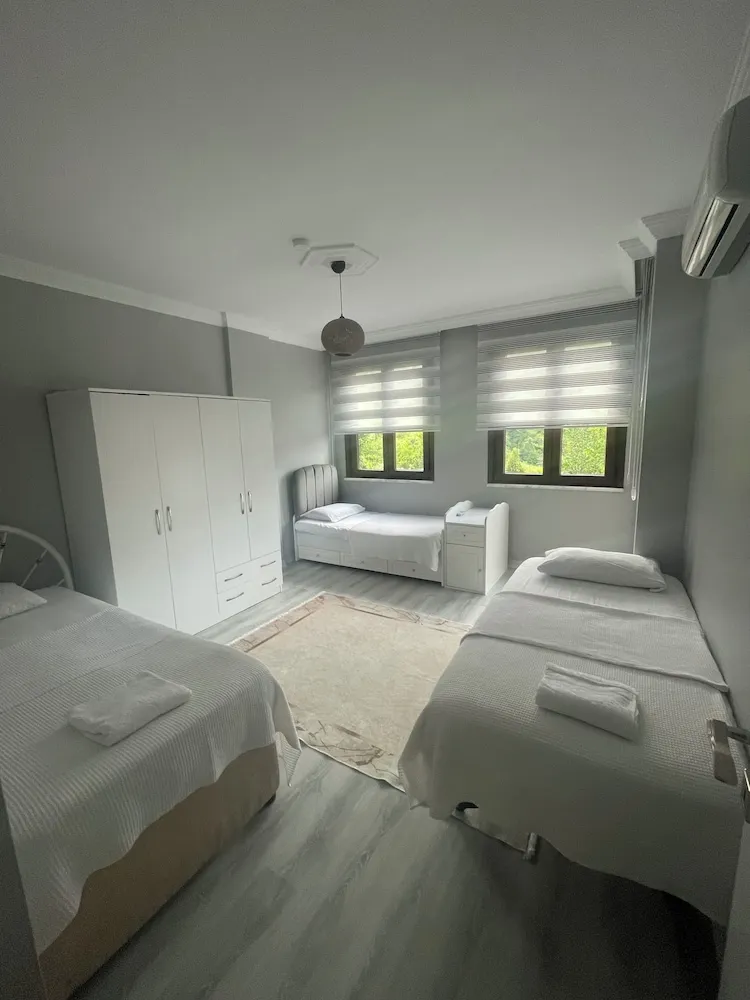 Family Villa, Dağ Manzaralı