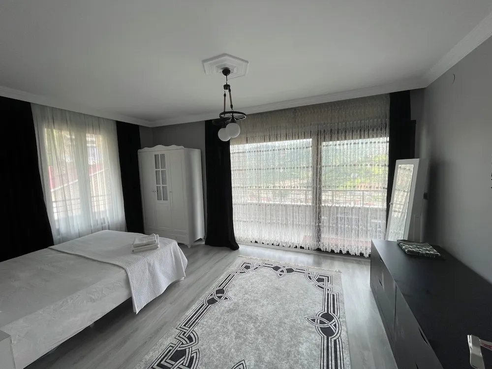 Family Villa, Dağ Manzaralı