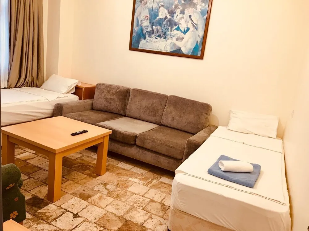 İki Ayrı Yataklı Oda, Şehir Manzaralı