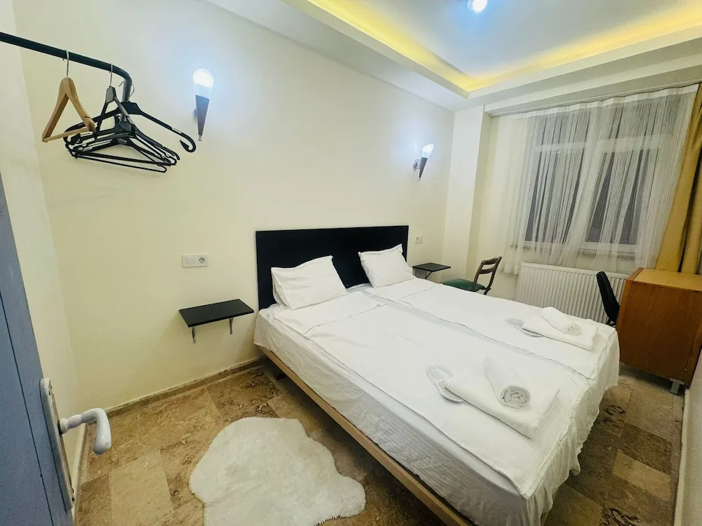 İki Ayrı Yataklı Oda, Şehir Manzaralı