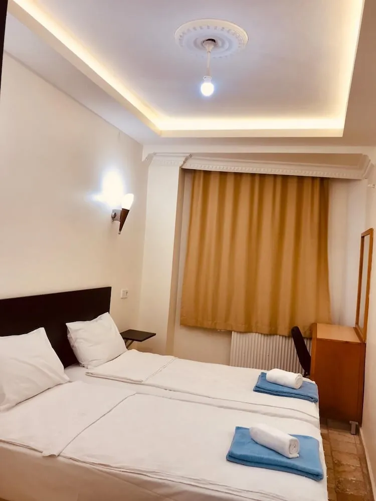 İki Ayrı Yataklı Oda, Şehir Manzaralı