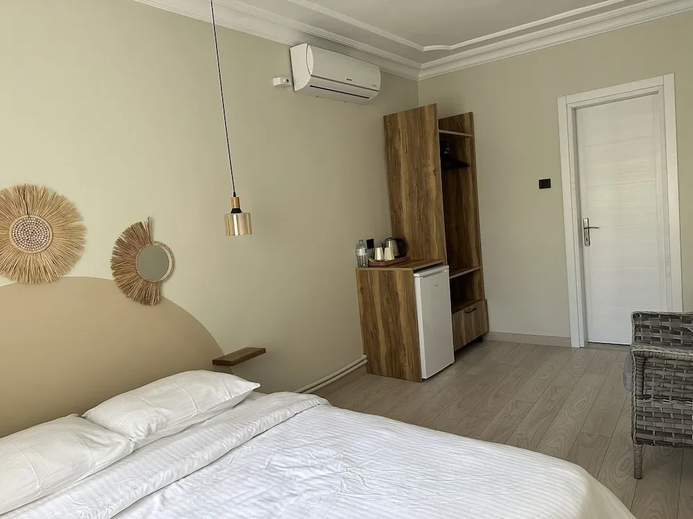 Standard Oda, Bahçe Manzaralı