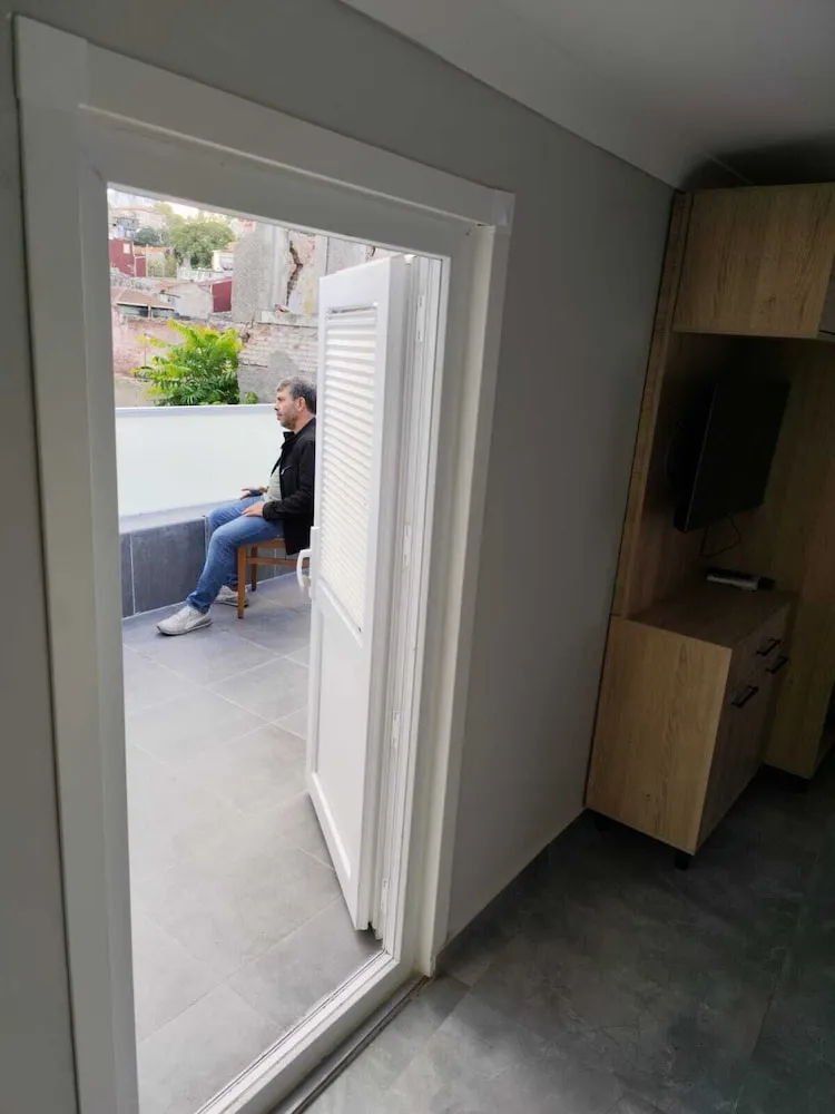 Business Tek Büyük Yataklı Oda, Birden Çok Yatak, Sigara İçilmez, Tepe Manzaralı