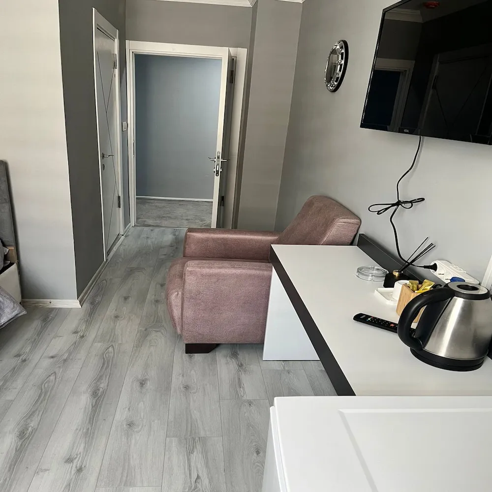 Family Oda, Birden Çok Yatak, Sigara İçilebilir