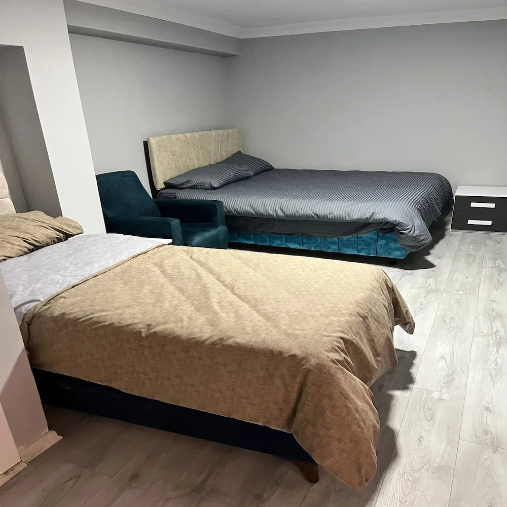 Family Oda, Birden Çok Yatak, Sigara İçilebilir