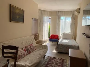 Çizmeci Apart Hotel