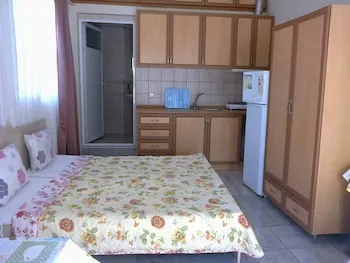 Çizmeci Apart Hotel