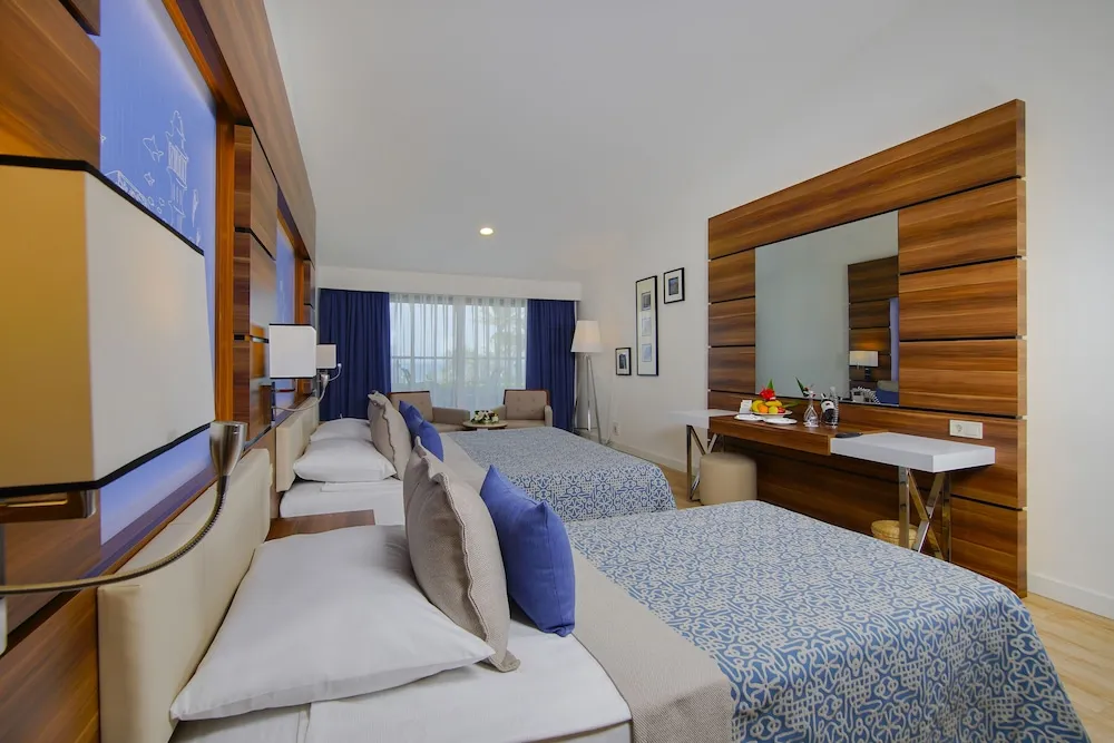 Jacuzzi Suite