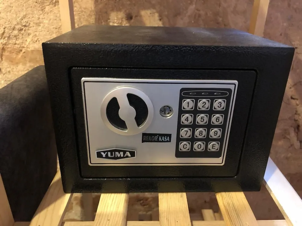 Standard Büyük Yataklı Tek Kişilik Oda, Balkon