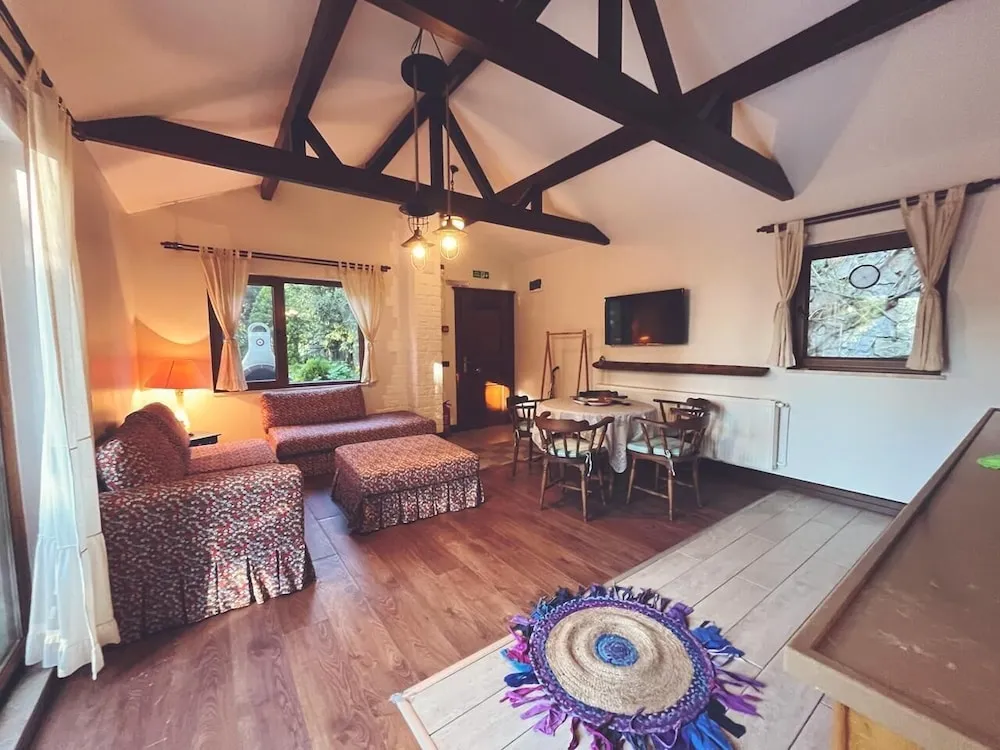 Deluxe Villa, Göl Manzaralı