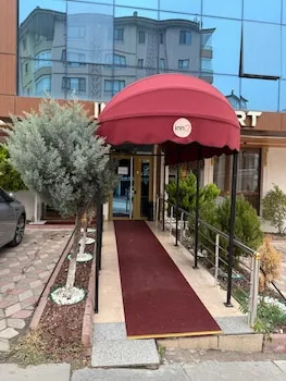 Inn12