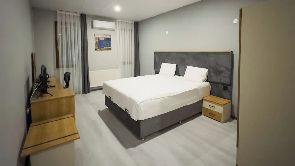 Standard Üç Kişilik Oda, Şehir Manzaralı