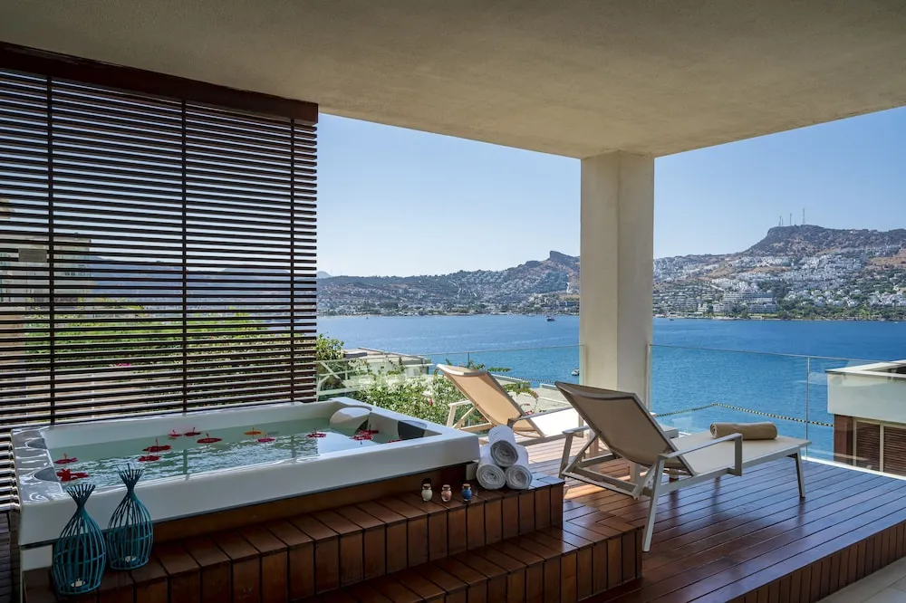 Süit (Panaroma, with Living Room)