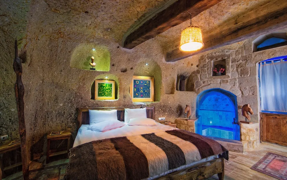 Luxury Süit, Avlu Manzaralı