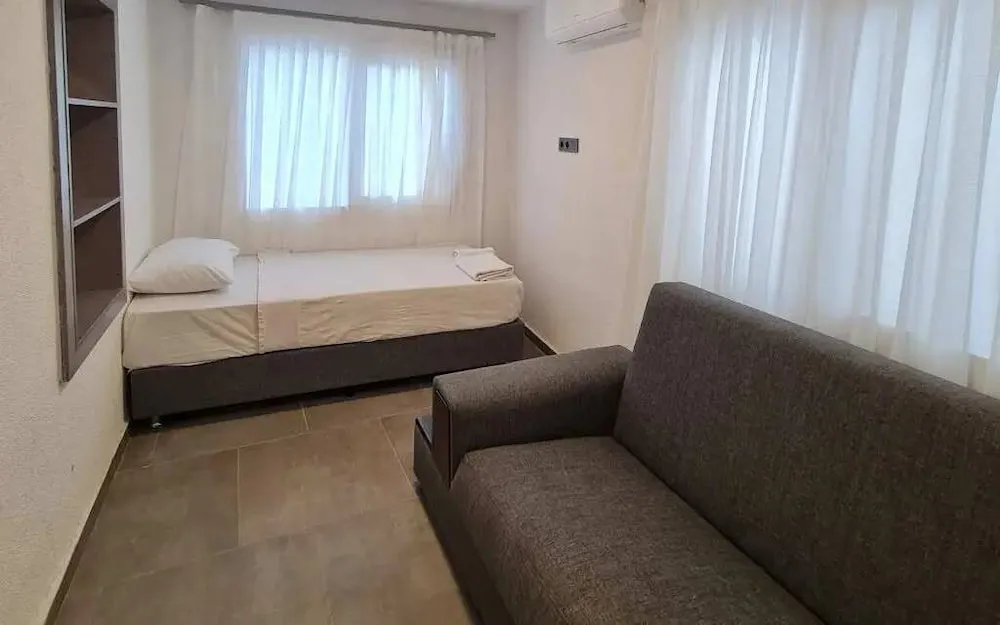 Basic Dört Kişilik Oda