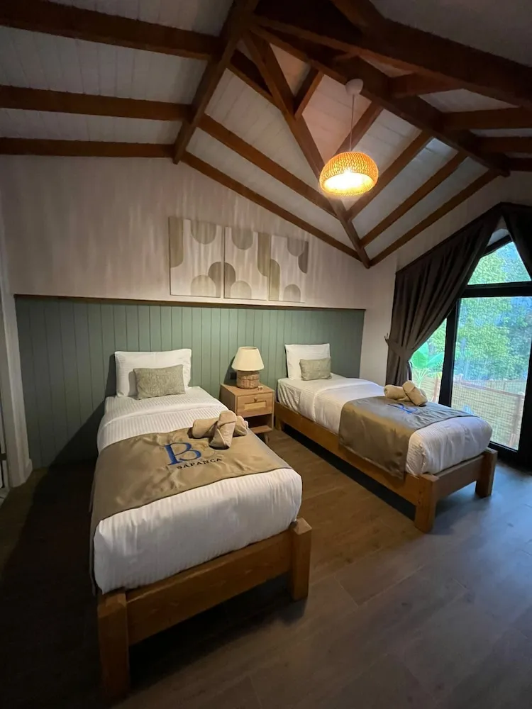 Villa, 3 Yatak Odası, Balkon/Veranda, Göl Manzaralı