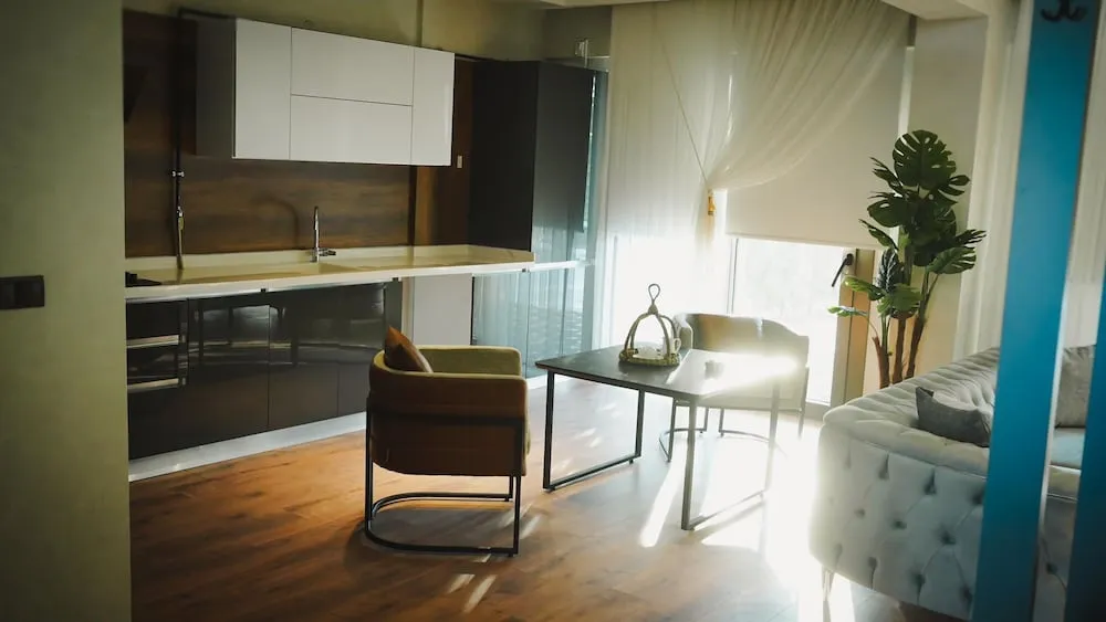 Deluxe Tek Büyük Yataklı Oda, Balkon, Dağ Manzaralı