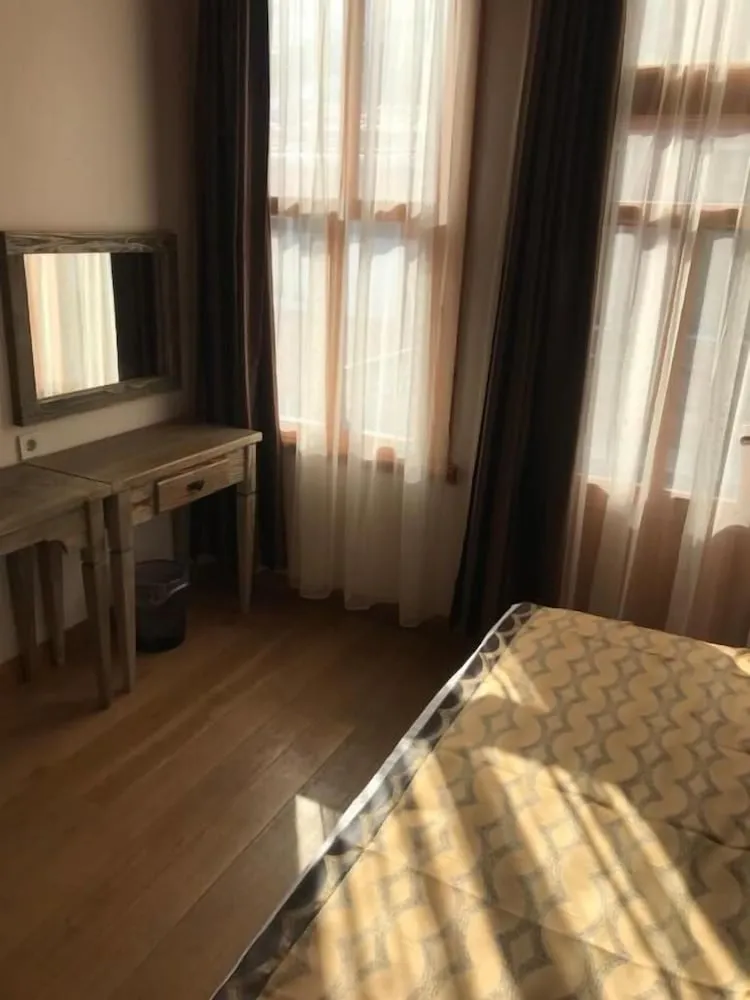 Family Dört Kişilik Oda