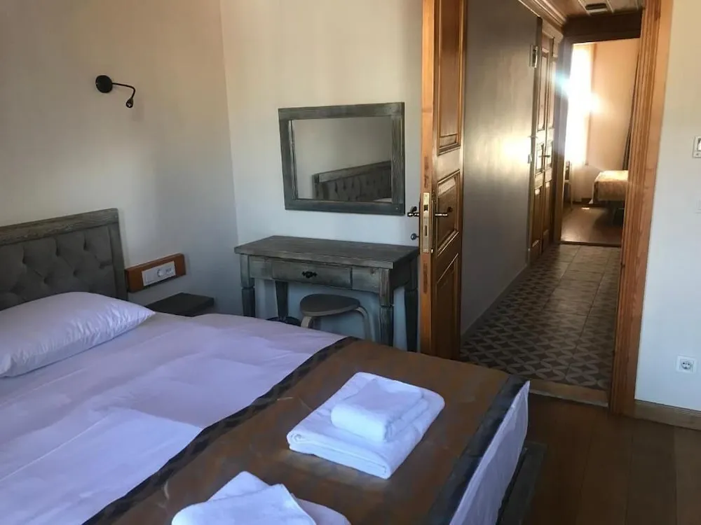 Family Dört Kişilik Oda