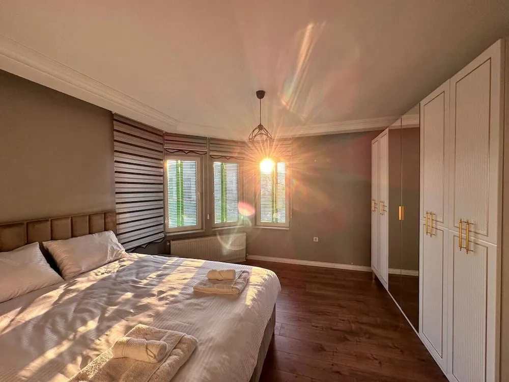 Presidential Villa, Balkon, Havuz Manzaralı