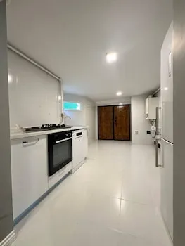 Yeşil Panjurlu Villa Otel