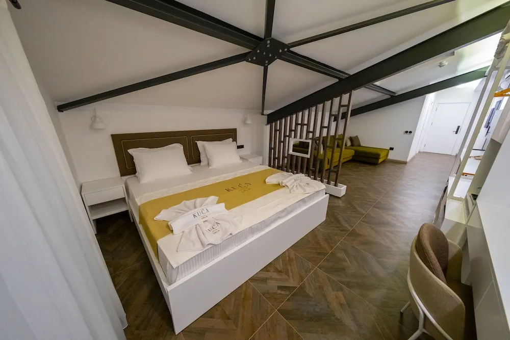 Deluxe Çatı Katı (Loft)