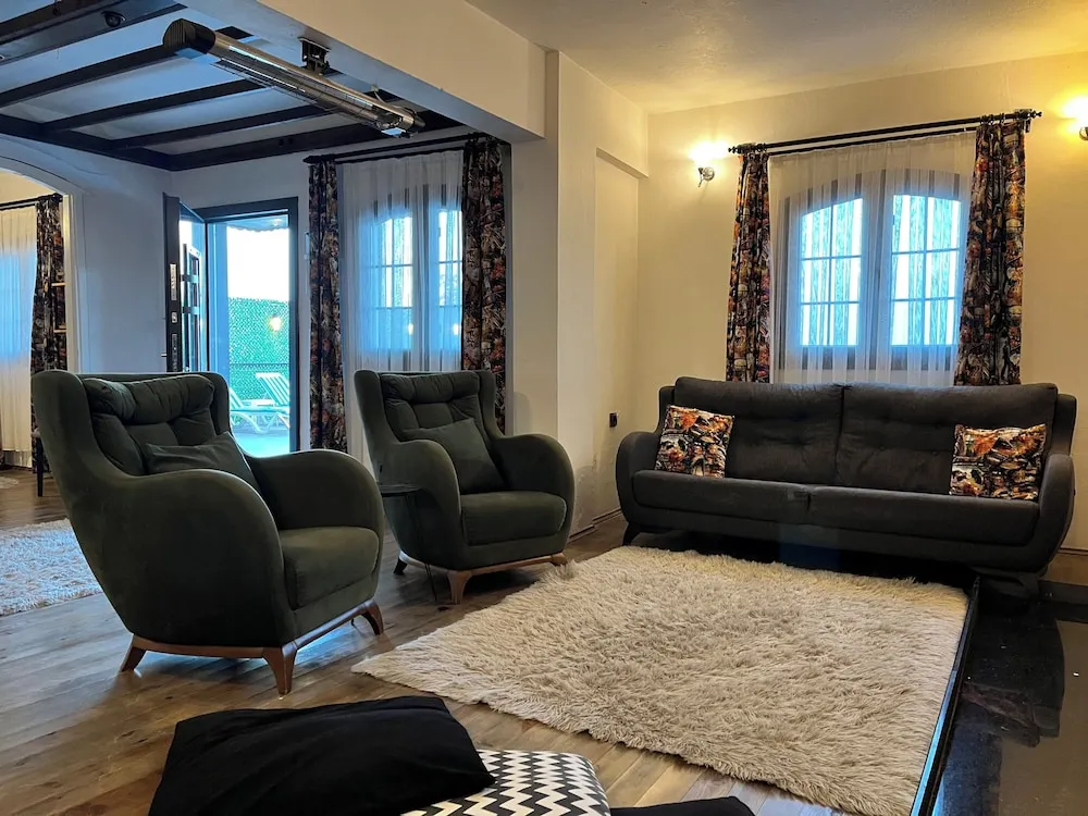 Family Villa, Kişiye Özel Havuzlu, Dağ Manzaralı