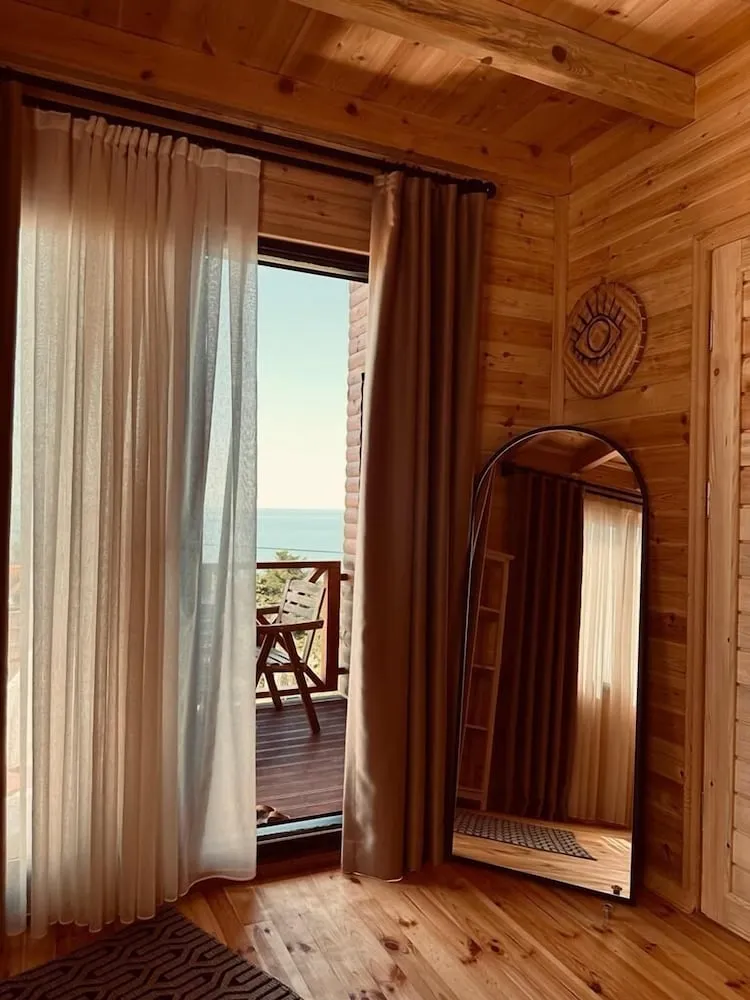 Superior Bungalov, Deniz Manzaralı