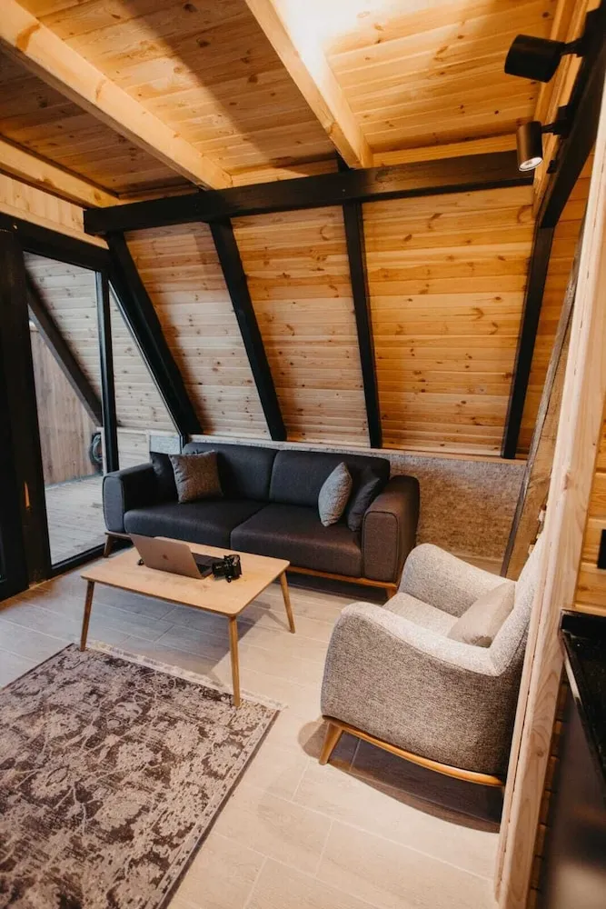 Bungalov, Bahçe Manzaralı