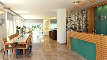 Bora Bora Butik Otel