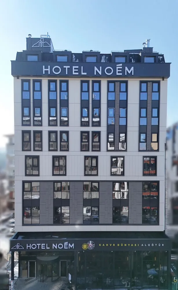 Noem Hotel
