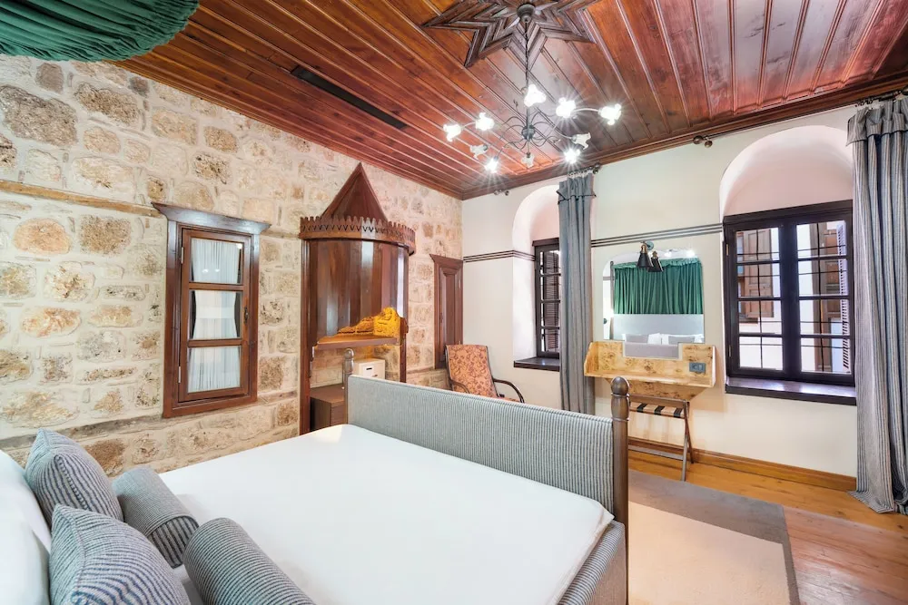 Luxury Oda, 1 Büyük (Queen) Boy Yatak, Şehir Manzaralı