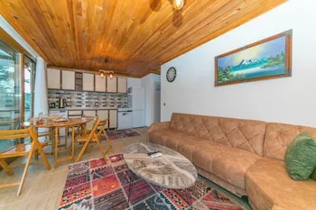 Ceren Villa Akyaka Günlük, Haftalık Kiralama
