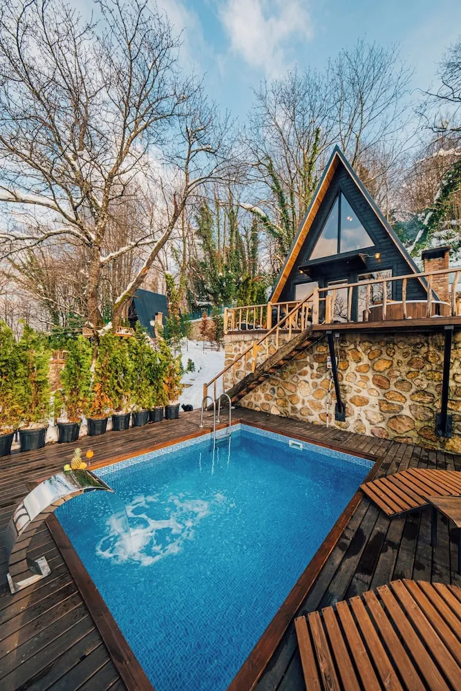 Family Bungalov, Göl Manzaralı