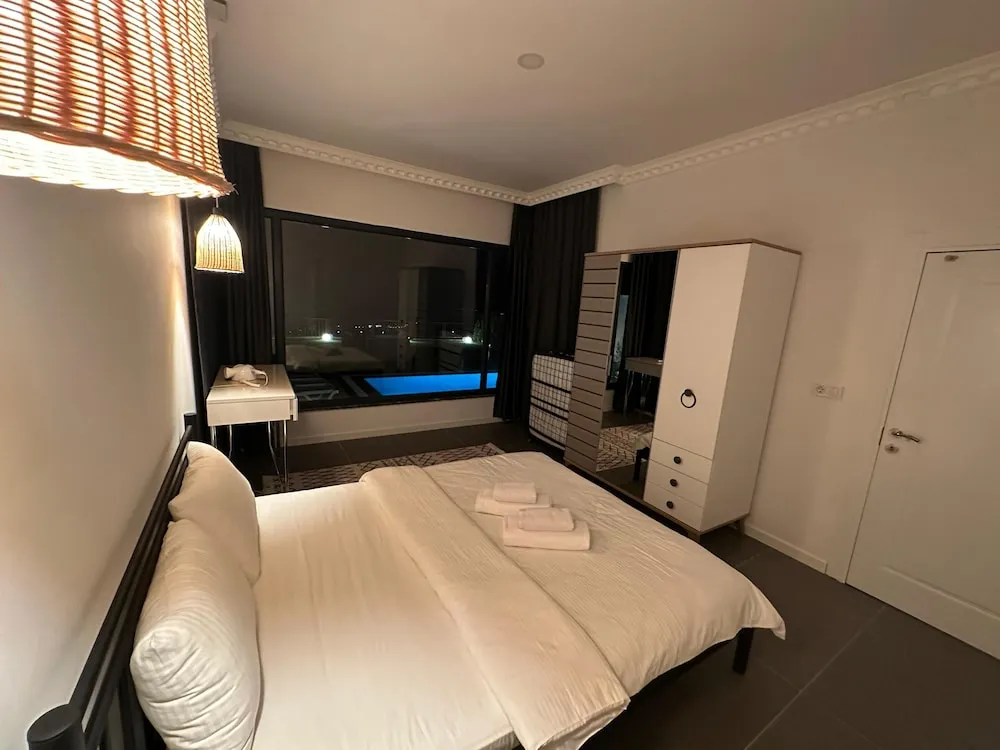 Deluxe Villa, 1 Çift Kişilik Yatak ve Çekyat, Kişiye Özel Havuzlu, Göl Manzaralı
