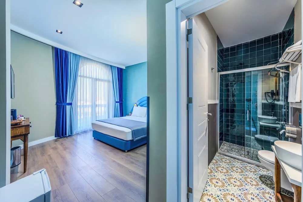 Deluxe Tek Kişilik Oda