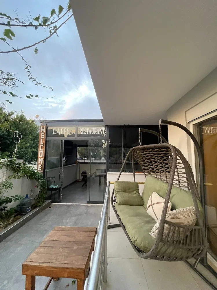 Economy Tek Büyük Yataklı Oda, Balkon