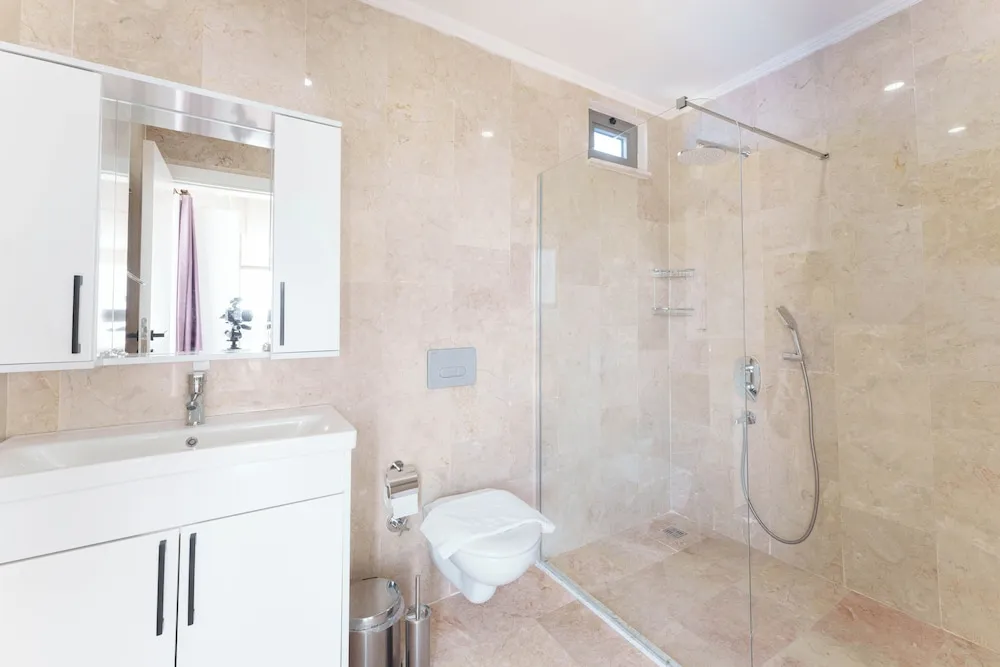 Deluxe Villa, 4 Yatak Odası, Balkon, Kısmi Deniz Manzaralı