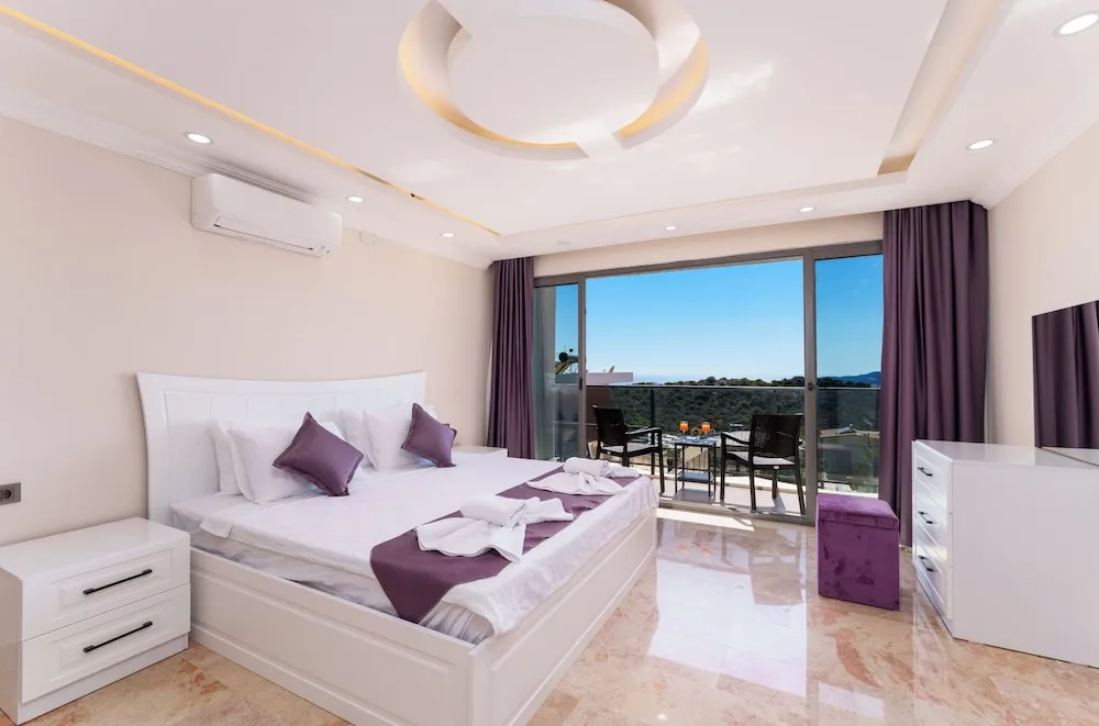 Deluxe Villa, 4 Yatak Odası, Balkon, Kısmi Deniz Manzaralı