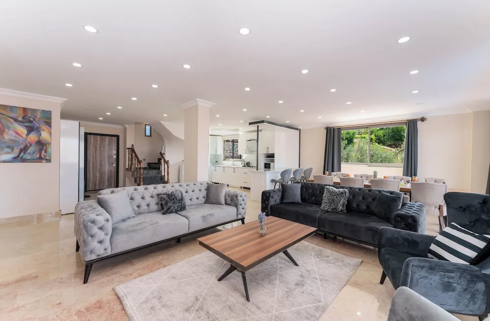 Deluxe Villa, 5 Yatak Odası, Balkon, Kısmi Deniz Manzaralı