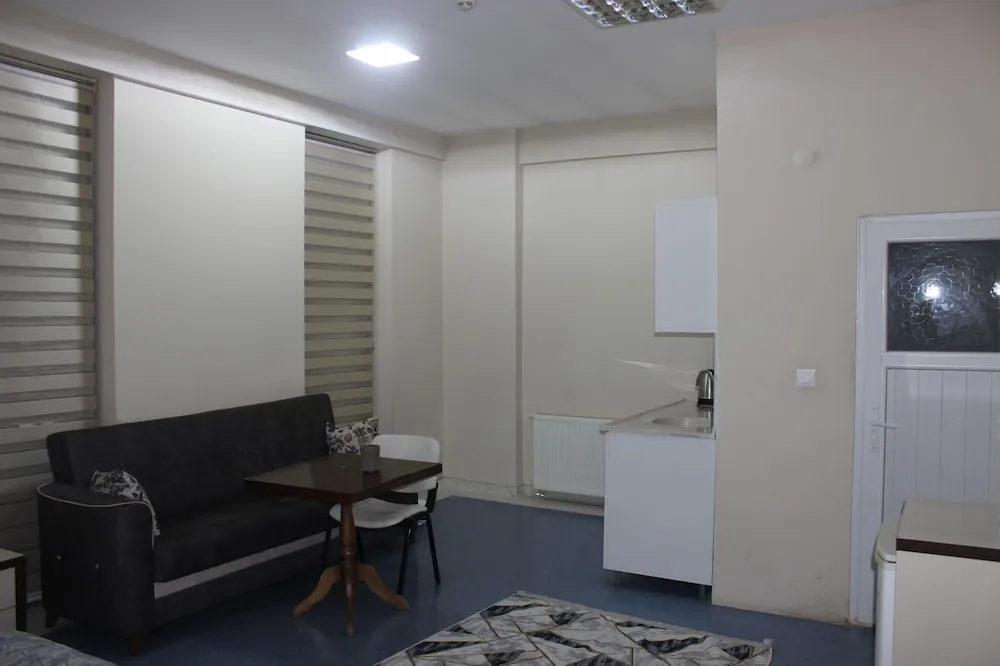 Deluxe Süit, Tepe Manzaralı
