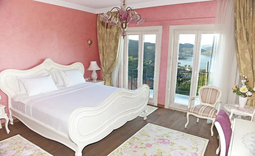 Deluxe Tek Büyük Yataklı Oda, Balkon